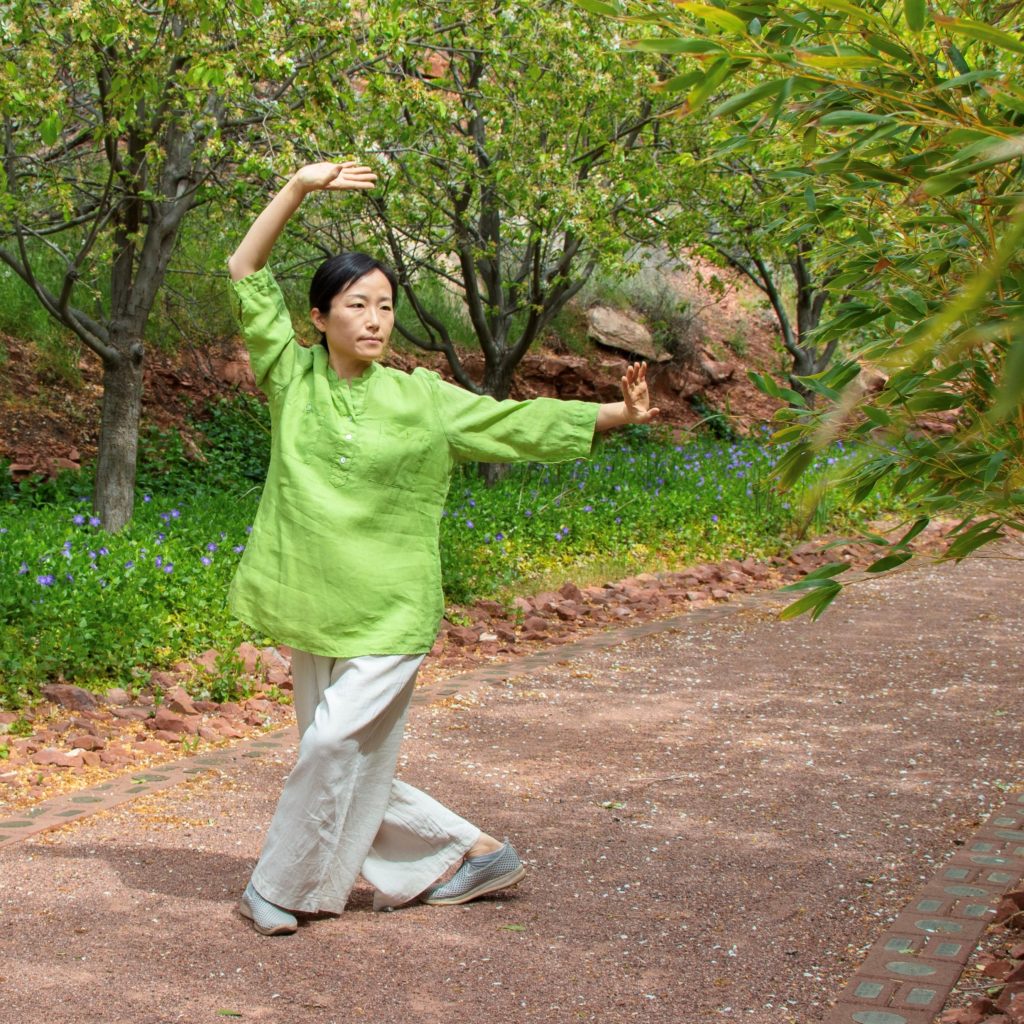 Physical Healing With Qigong Exercises Online