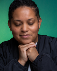 head shot of Alli Simon meditation teacher of BIPOC retreat